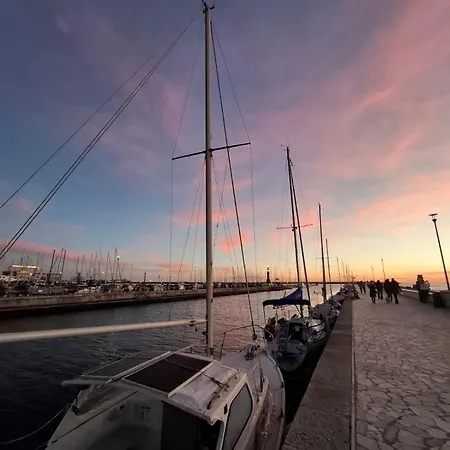 A Due Passi Dal Mare Lovely Viareggio